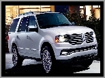 Lincoln, Navigator